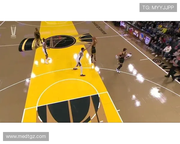 2015年马刺与勇士精彩对决全场回放重温经典瞬间与精彩时刻