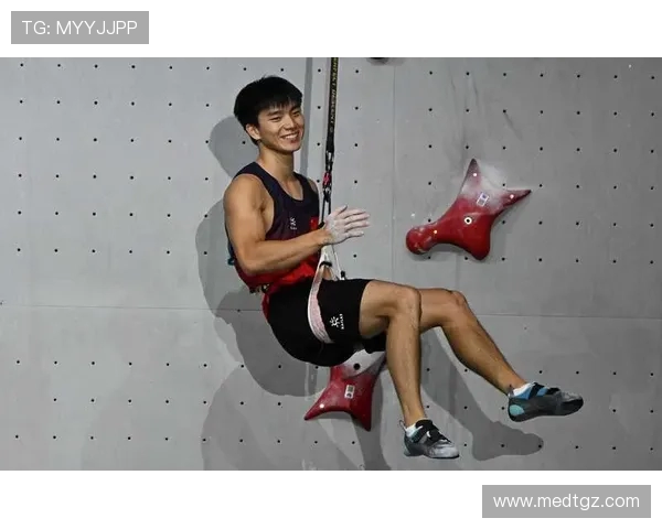 广州攀岩队在攀岩联赛中的意识表现与战术分析探讨